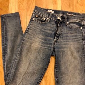 Skinny Gap Jeans